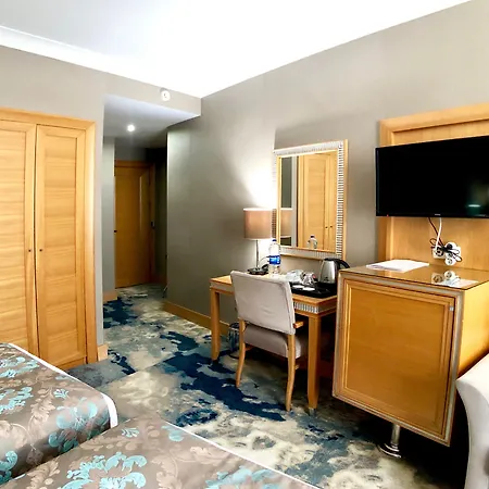 Zurich Hotel 3*